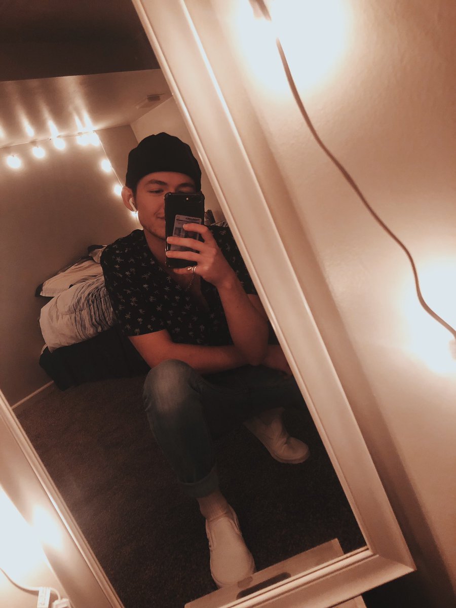 Tim_Dooley1's tweet photo. Felt cute last night 😘🖤 
#Gaytwitter https://t.co/wQsRgeeOeS