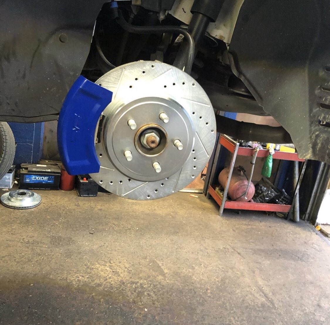 Detroit Axle tweet media