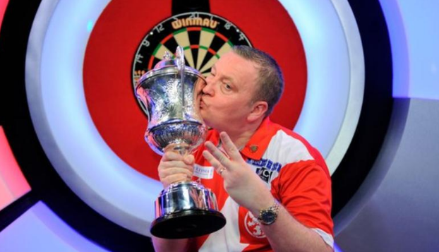 BBCSport's tweet photo. The British Darts Organisation says the prize money for the World Championship will be "reduced somewhat" after only 15% of the tickets were sold. 

More here ➡️ https://t.co/HqaEB2zplV https://t.co/PQW3T7ABYI