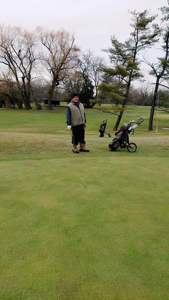 Final round of golf for 2019... Dec 30th with +10° weather ... amazing!