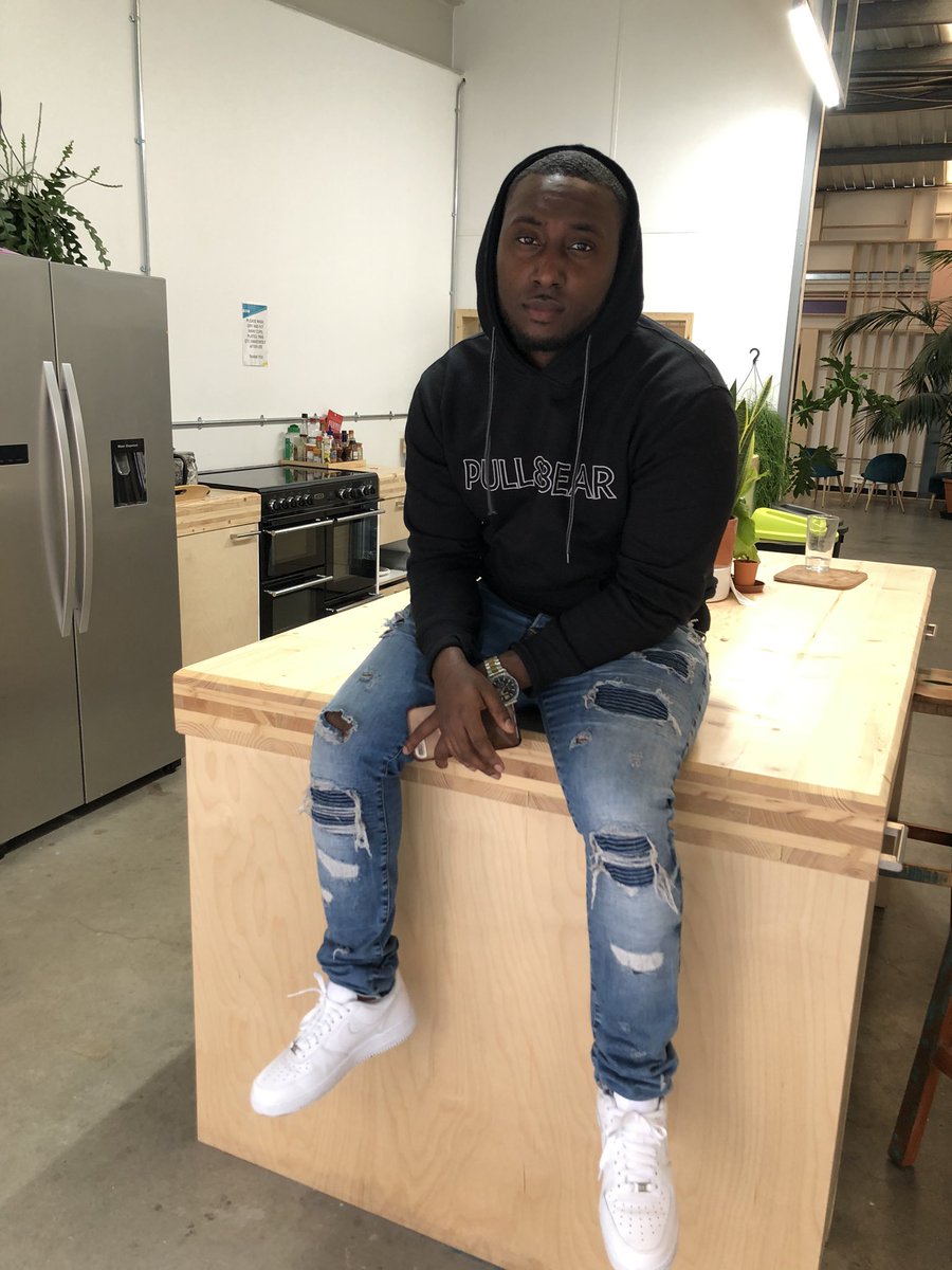 reallymoses's tweet photo. This year has been up and down, but my team “walkwith” still made it into our new office! They try keep us down but you can’t stop god!  2020 we got so much cooking 🙌🏾 thank you for 2019! But 2020 don’t think anyone is ready! https://t.co/nElcvkaHjP