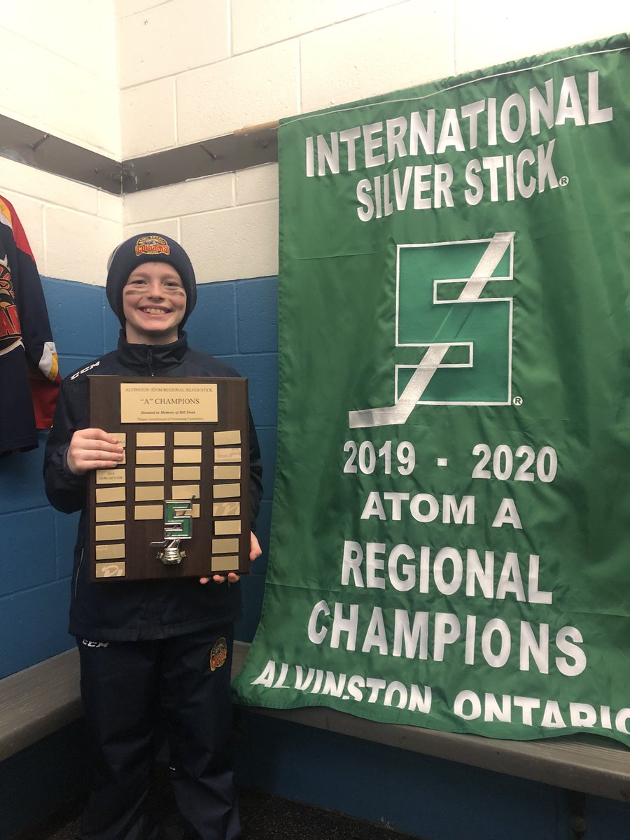 44Cloudy44's tweet photo. Champs! #silverstick https://t.co/Z5XqH8K3Vh