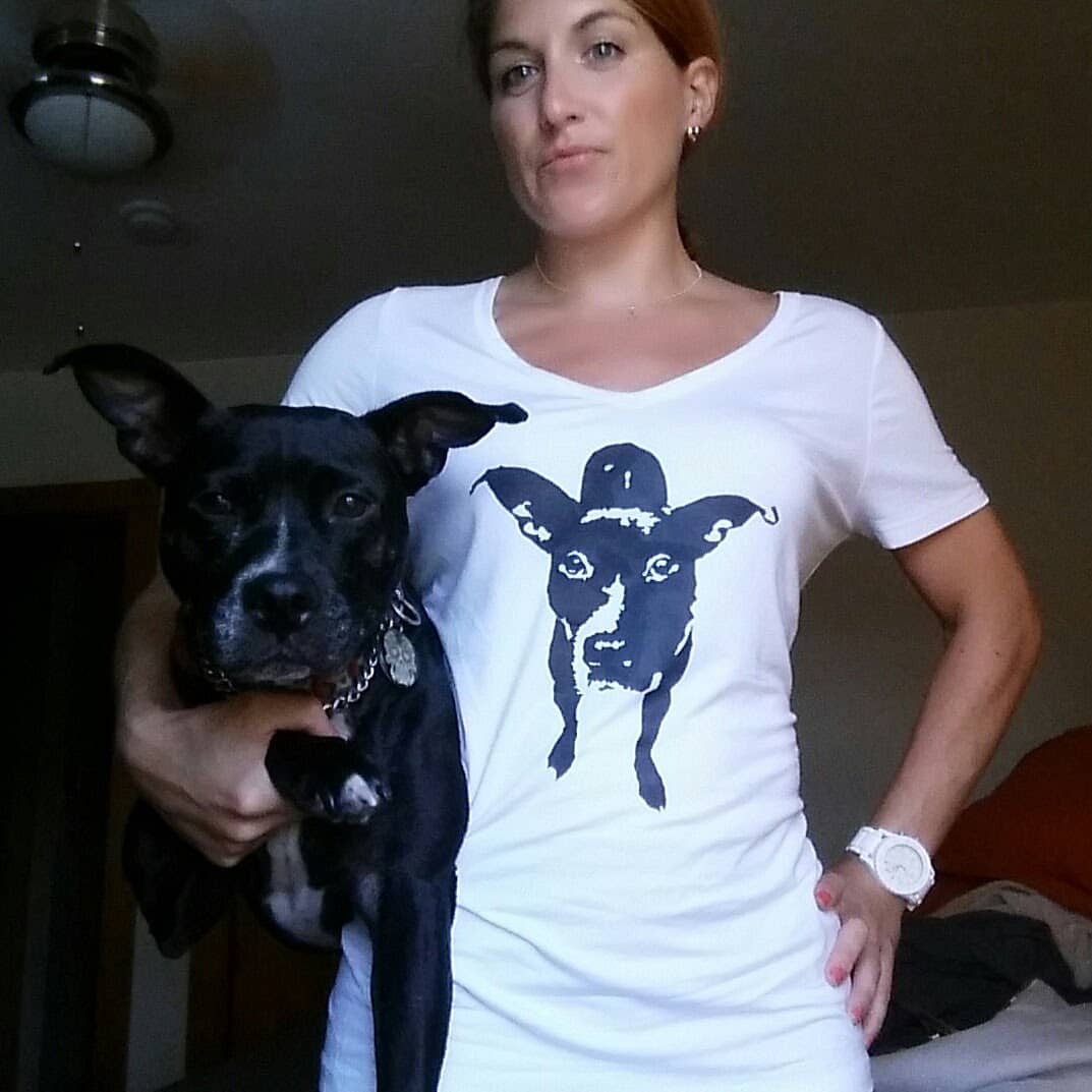 RescueBroad's tweet photo. Dog is man's best friend. 
My girls are my bfs because they make me laugh every day and I can tell how much they love me by how they look at me♡ What makes your dog your #BestFriend?

#adoptdontshop #mansbestfriend #garyveechallenge #pitbull #dogmom #doglover #pitbulladvocate https://t.co/JGTMcECONi