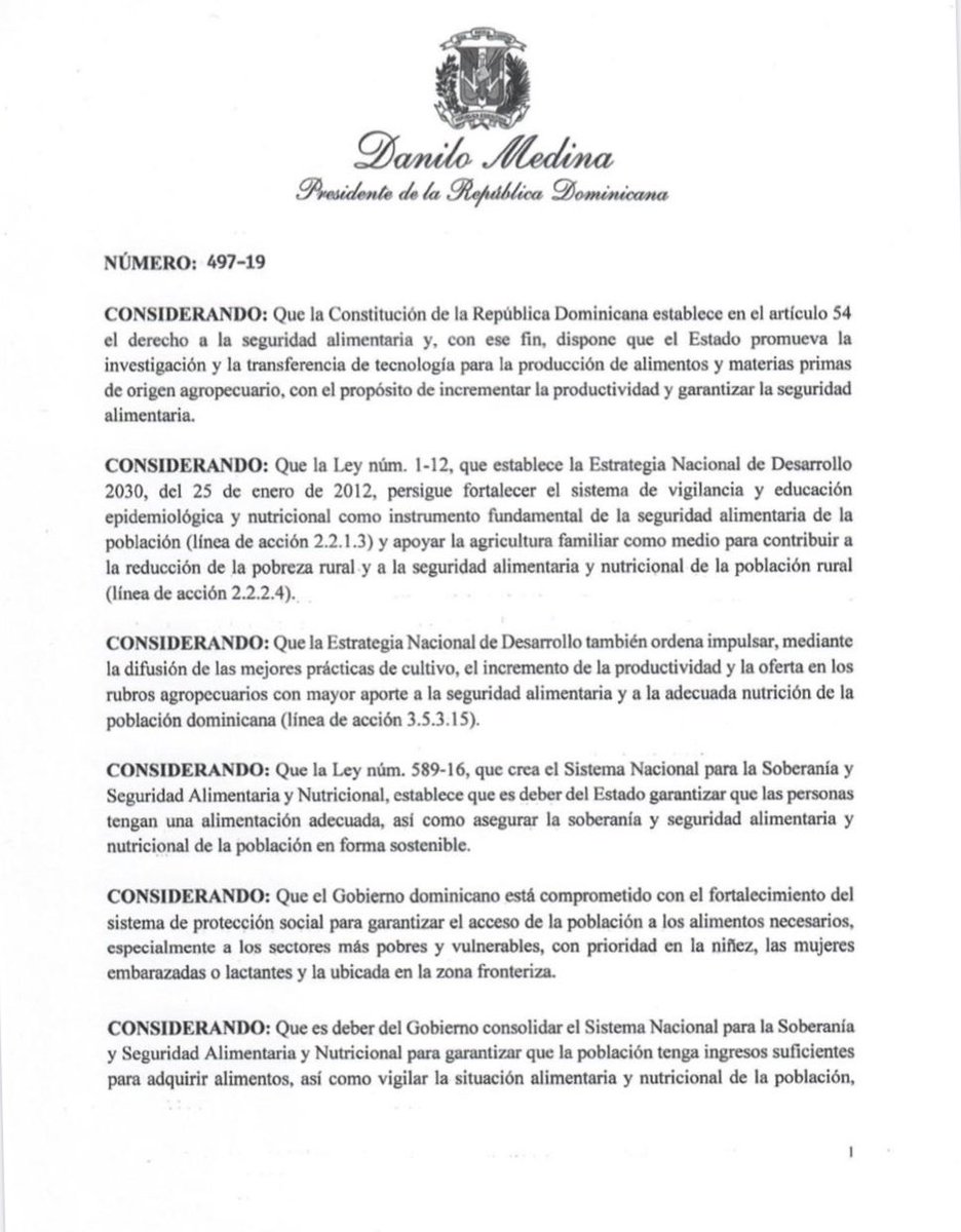 RodrigMarchena's tweet photo. [Decreto 497-19] Presidente Danilo Medina declara el año 2020 como el Año de la Consolidación de la Seguridad Alimentaria.

 A la vez, pidió a las instituciones públicas y privadas colaborar en la implementación de iniciativas y programas que fomenten la seguridad alimentaria. https://t.co/bPzBzuScNa