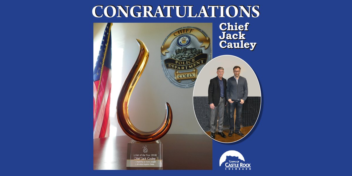 Town Of Castle Rock On Twitter New York Times Bestselling Author Simon Sinek Presented Castle Rock Police Chief Jack Cauley With The Igniter Of The Year Award Each Year Sinek Presents The