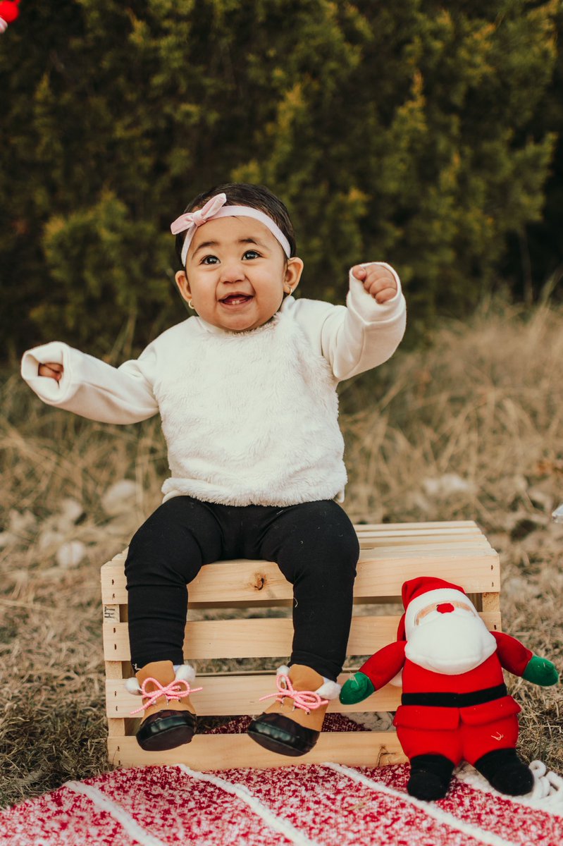 luzeleniag's tweet photo. Love &amp; Joy ♥️ #MyReign https://t.co/mozZCIUfkw