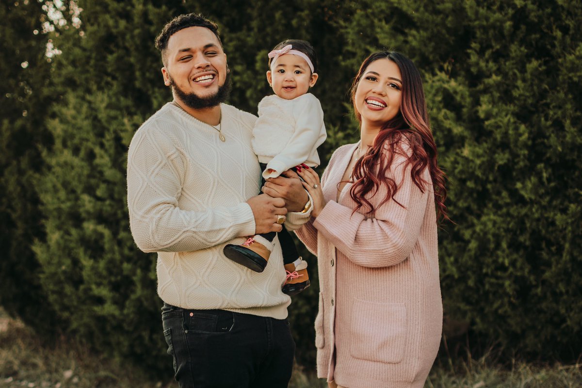 luzeleniag's tweet photo. Love &amp; Joy ♥️ #MyReign https://t.co/mozZCIUfkw