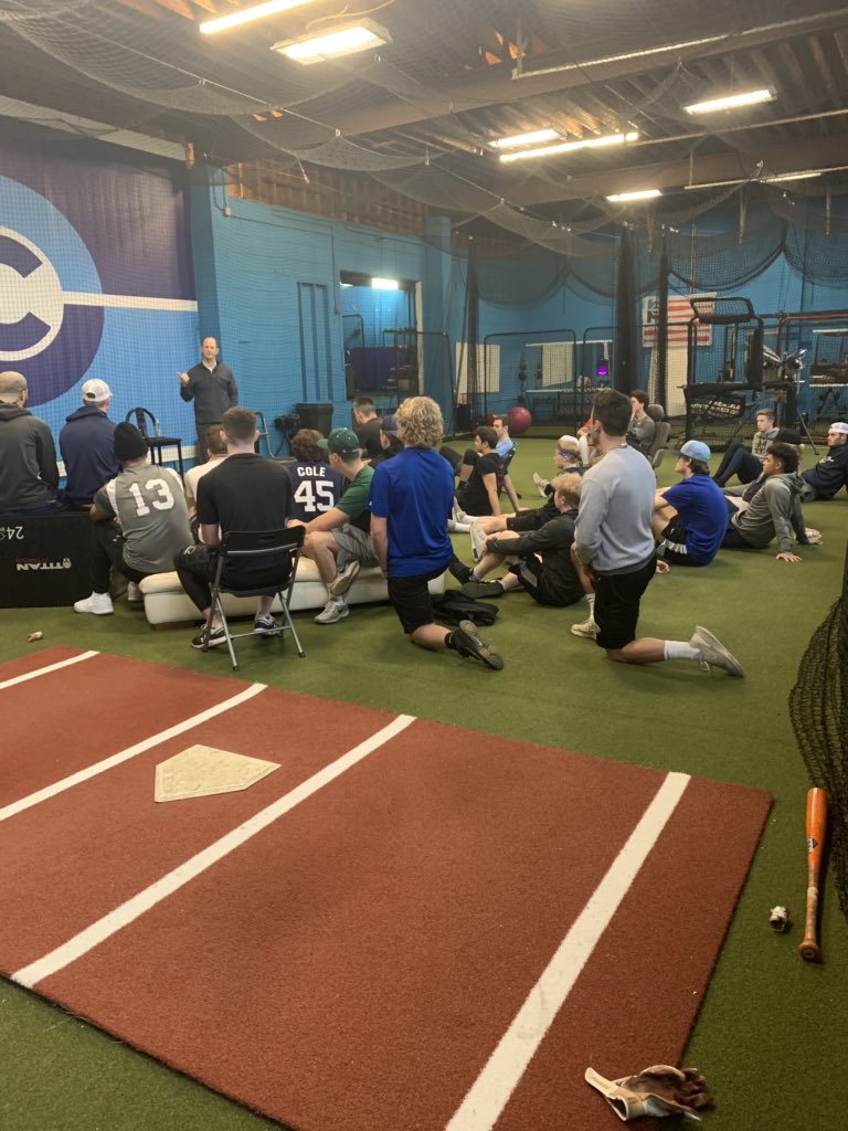 The_BPCsj's tweet photo. Special thanks to Guest speaker John D’Alessandro for coming in and talking to guys about time management and networking in college. Important years that you can’t get back. John pitched at Sienna and now works for Morgan Stanley. Priceless insight today! #HowDoYouSpendYour24 https://t.co/DmvdZLihxs