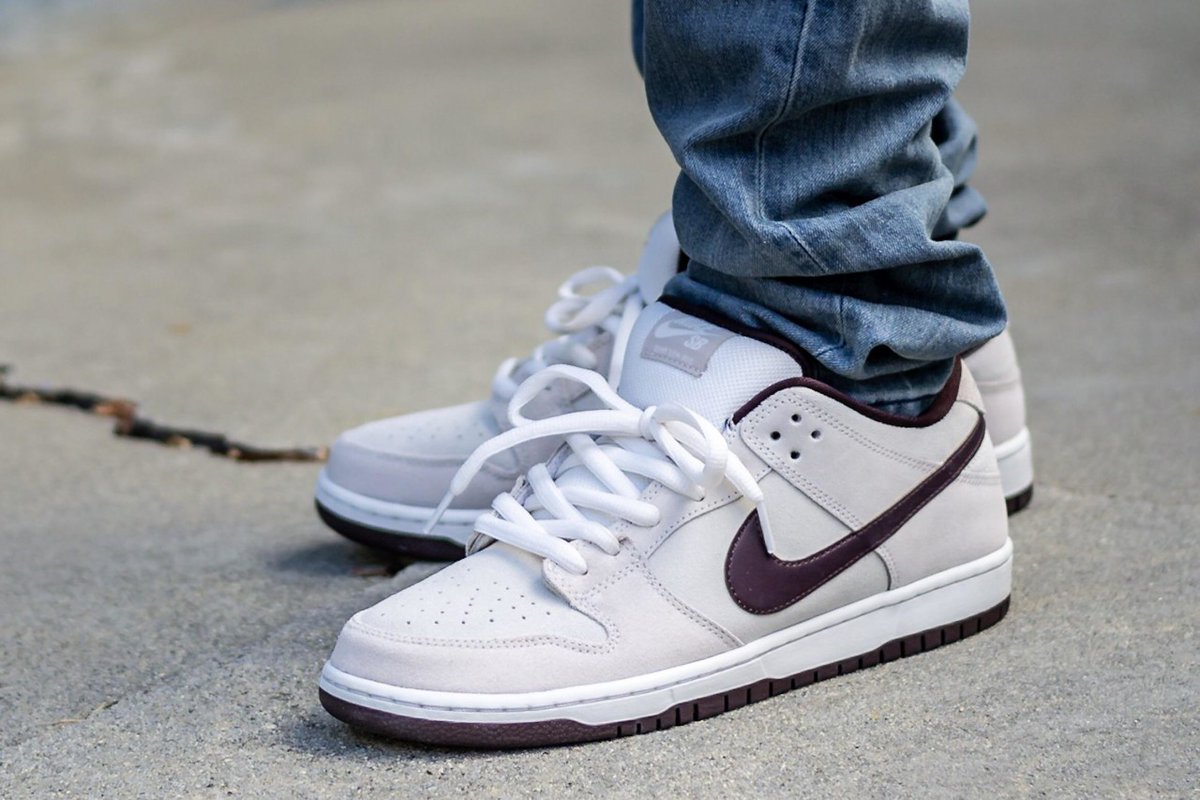 nike sb dunk low desert sand