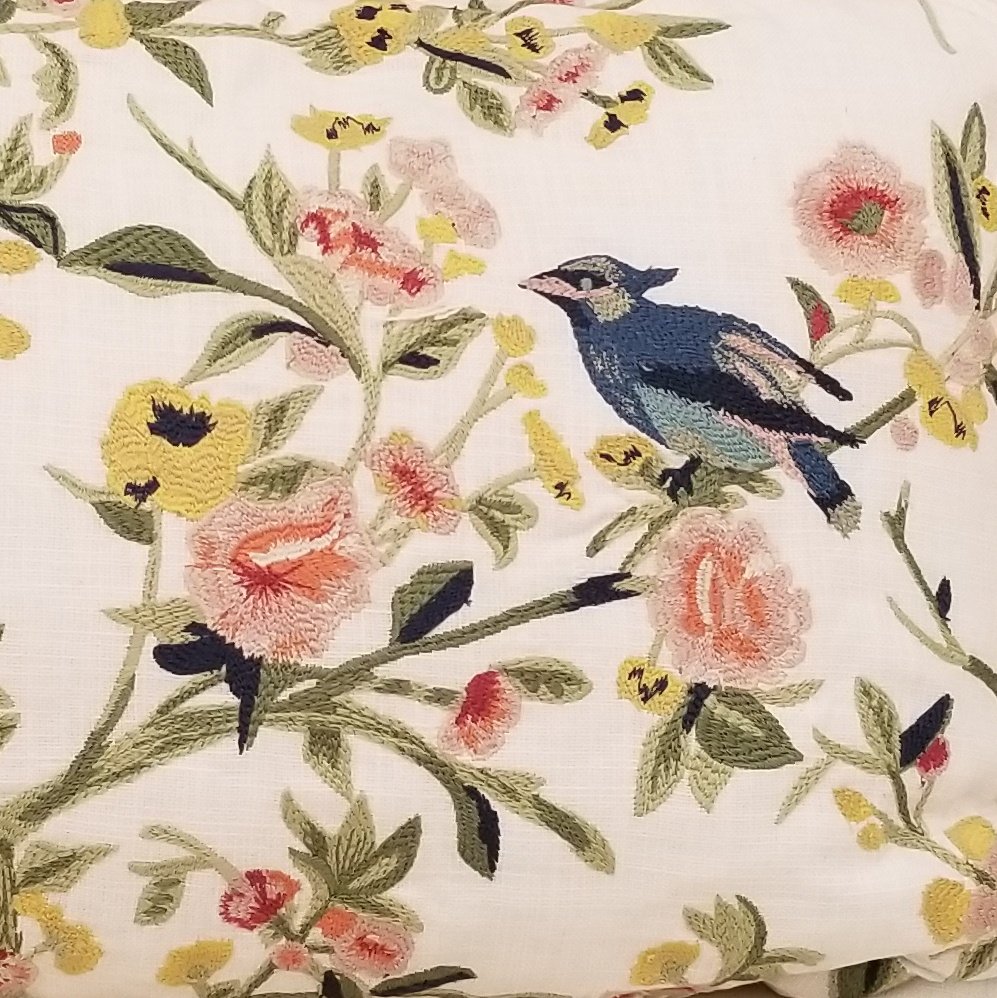 Teresa_R_Myers's tweet photo. It looks like a new season is in bloom at #T1236. Here are a few of my favorite things from the set. #opalhouse #springset https://t.co/18radJRpF5