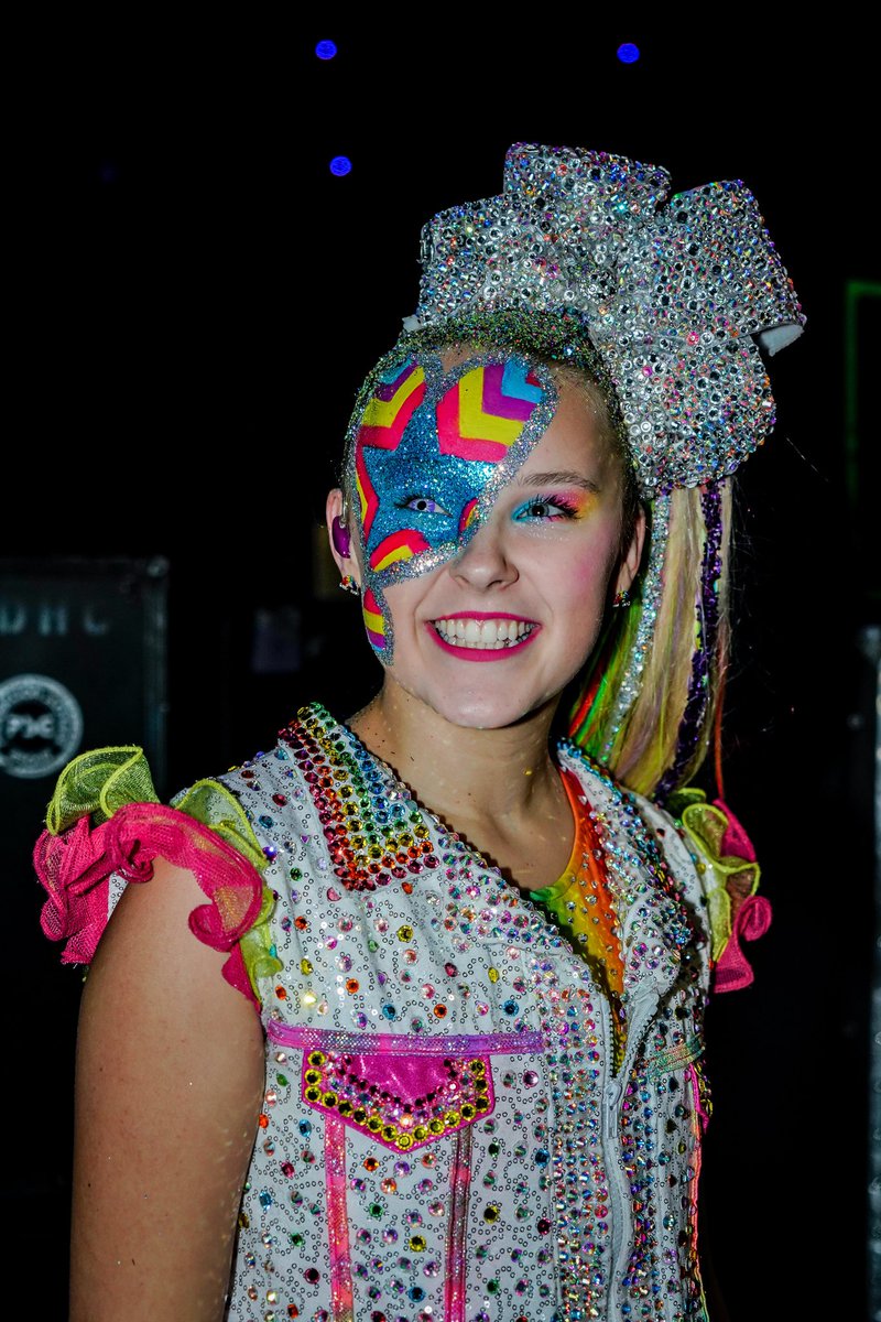 itsjojosiwa's tweet photo. I challenge you. https://t.co/yqQdIXznjV