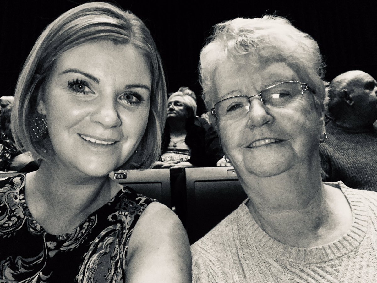 puzied83's tweet photo. Brilliant night @TheSteamiePlay with two wonderful ladies! Stories that I dearly miss hearing from my gran ❤️ #bestmaws #bestgrannies https://t.co/F2l7l5U8Tx