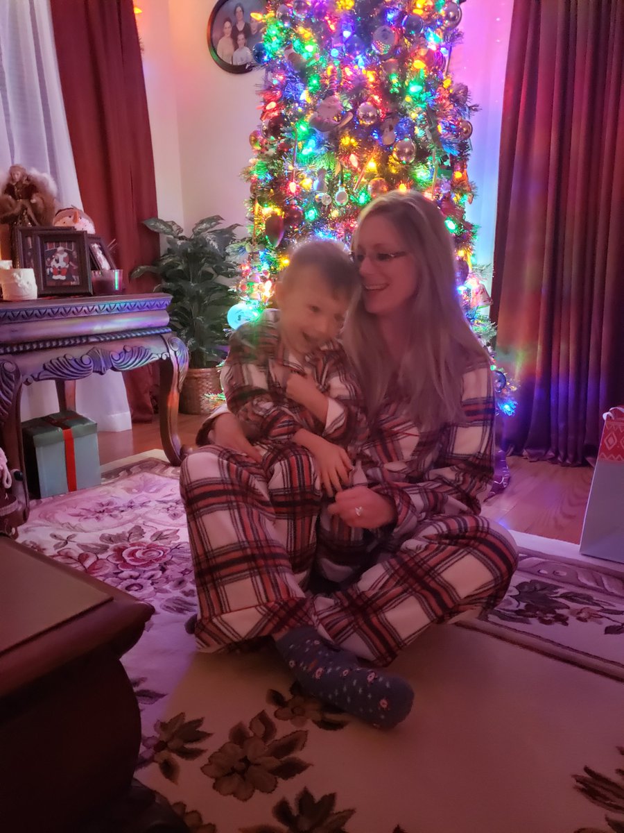 twilson1029's tweet photo. Fun matching pj's from @PajamaGram 
Awesome, comfy, hott🔥 --- Christmas 2019 https://t.co/WUzoqnJ8wf