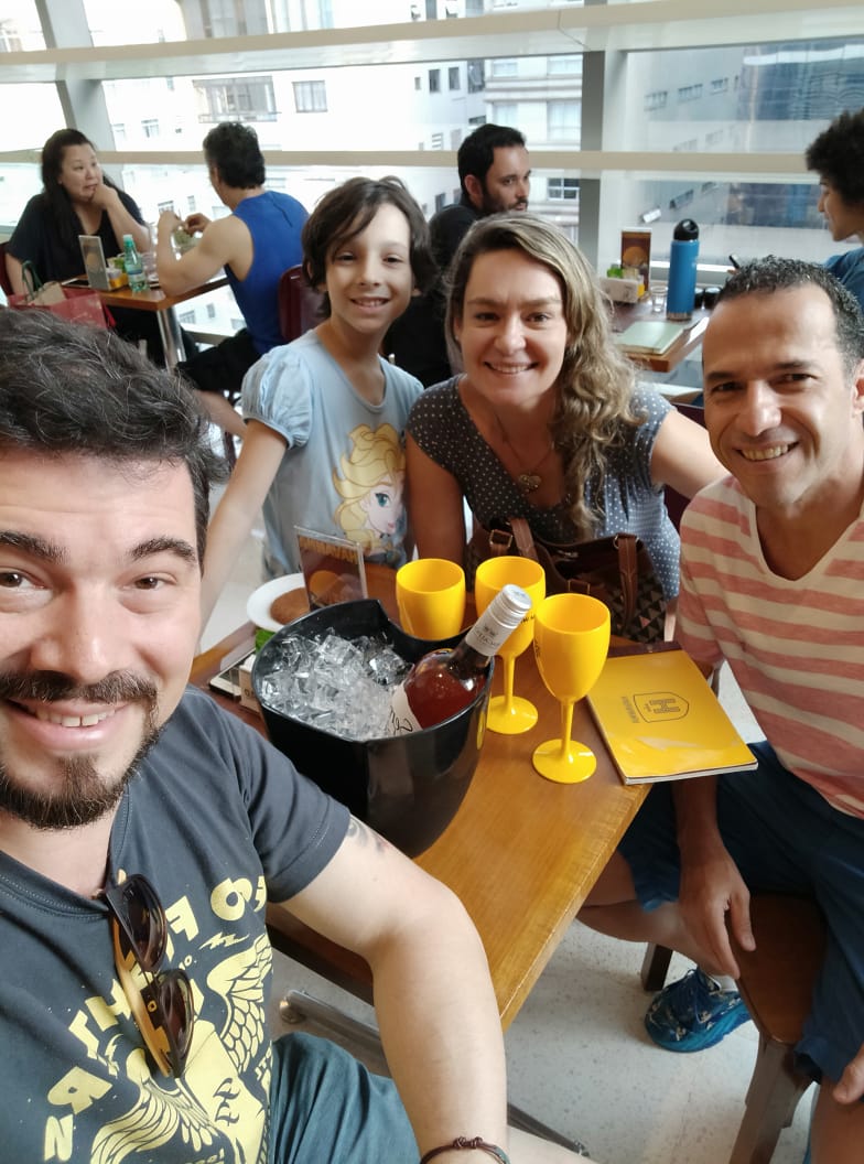 Majoyslei's tweet photo. Tarde boa com esses queridos. #twittersrun para sempre . #saosilvestre2019 https://t.co/gE8qhHx9pE
