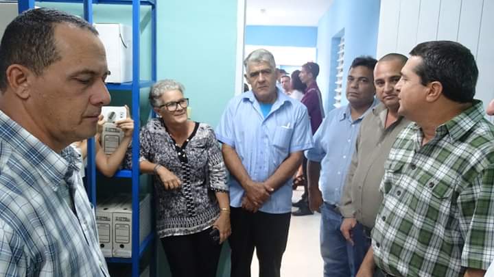 En saludo al #61Aniv del Triunfo de la Revolución, se inaugura la ampliación del Archivo Histórico Provincial de #Holguín, con la presencia de autoridades del PCC y Gobierno del territorio y Viceministro #Citma @cienciaencuba
#MemoriaHistorica #Cuba <a href="/ElbaRosaPM/">Elba Rosa</a> <a href="/InesMChapman/">Inés María Chapman Waugh</a>