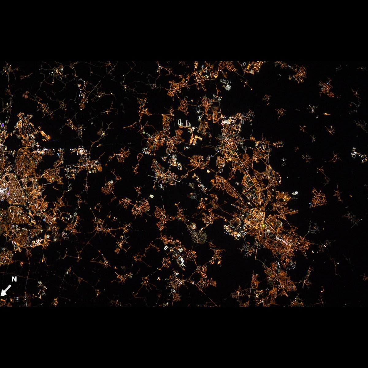 Jessica Meir On Twitter Something About The Arrangement Of Lights In This Area Of Northern France Entrances My Eye Goodnight Lille And Lens Goodnightfromspace Https T Co To8zrz8ood