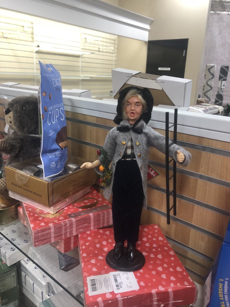 ThatsSarahLabat's tweet photo. So there is a @HillaryClinton figurine at Home Goods, and it’s on sale. #chillary https://t.co/MuP5UeJ4IN