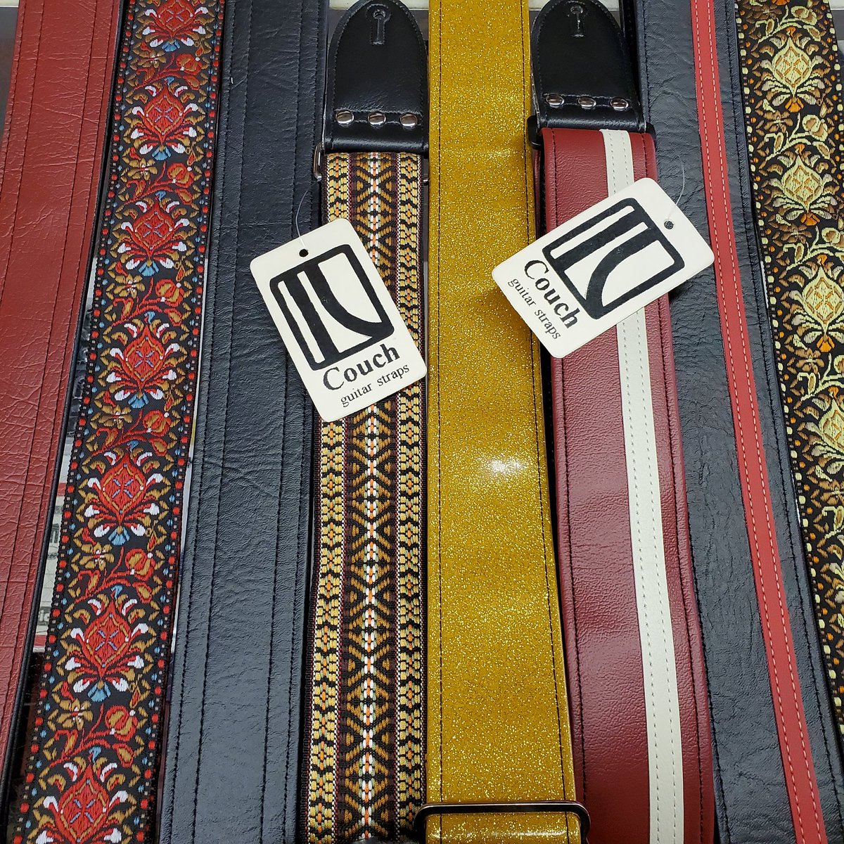 MusicGeorgetown's tweet image. Things we stock... Couch Guitar Straps are handmade in California, USA with all vegan upcycled materials. They're super durable and stylish as all get-out. #couchguitarstraps #thingswestock #georgetowmusic #georgetown_music #seattlemusicstore