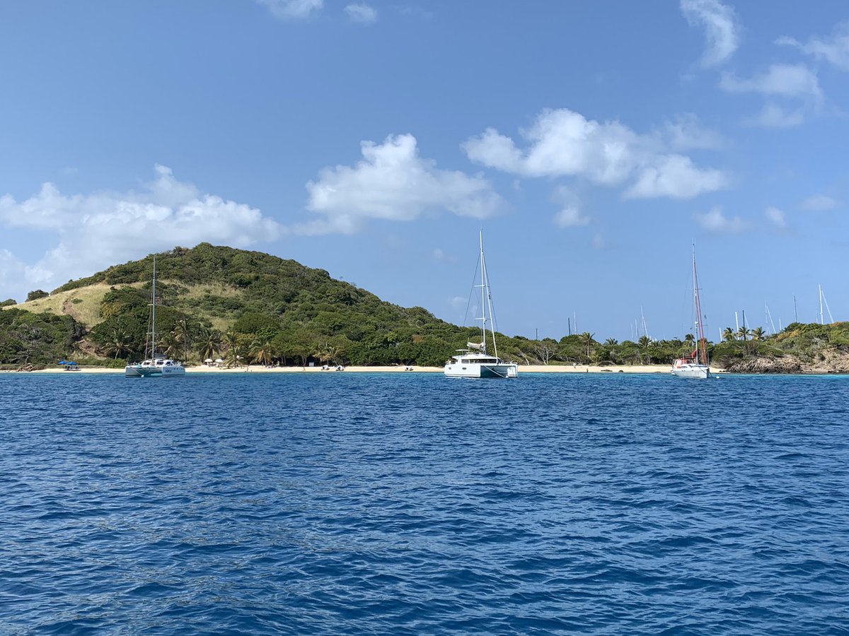 Views from Pacific Wave today in #TobagoCays on a #GrenadinesYachtCharter