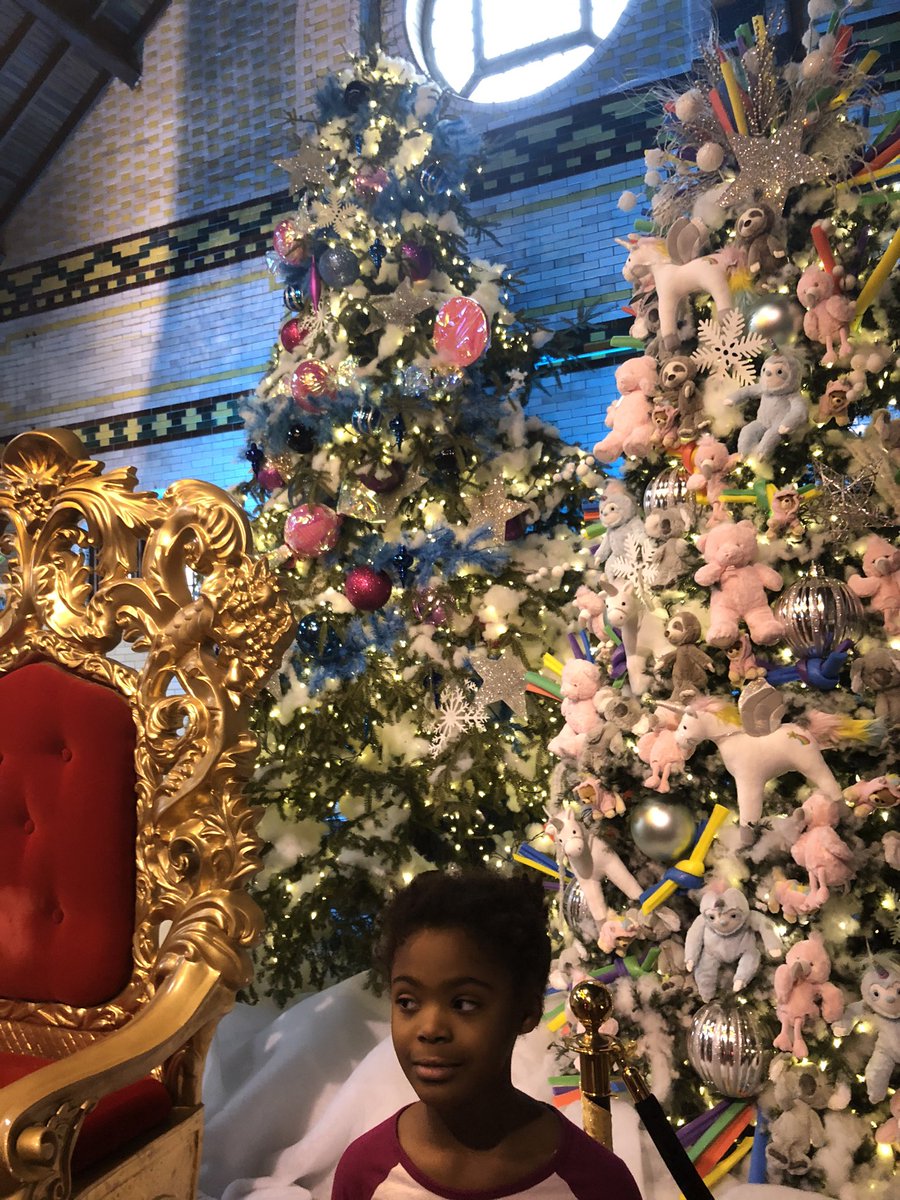 mezzobureaucrat's tweet photo. Loved the beautiful @SpinMaster decorations @CasaLomaToronto! We had a great day! #lifeatspin https://t.co/Q97DL76sAS