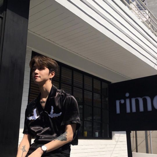 «นีโน่🖤» ไม่ตอบ=เตรียมสอบ tweet media