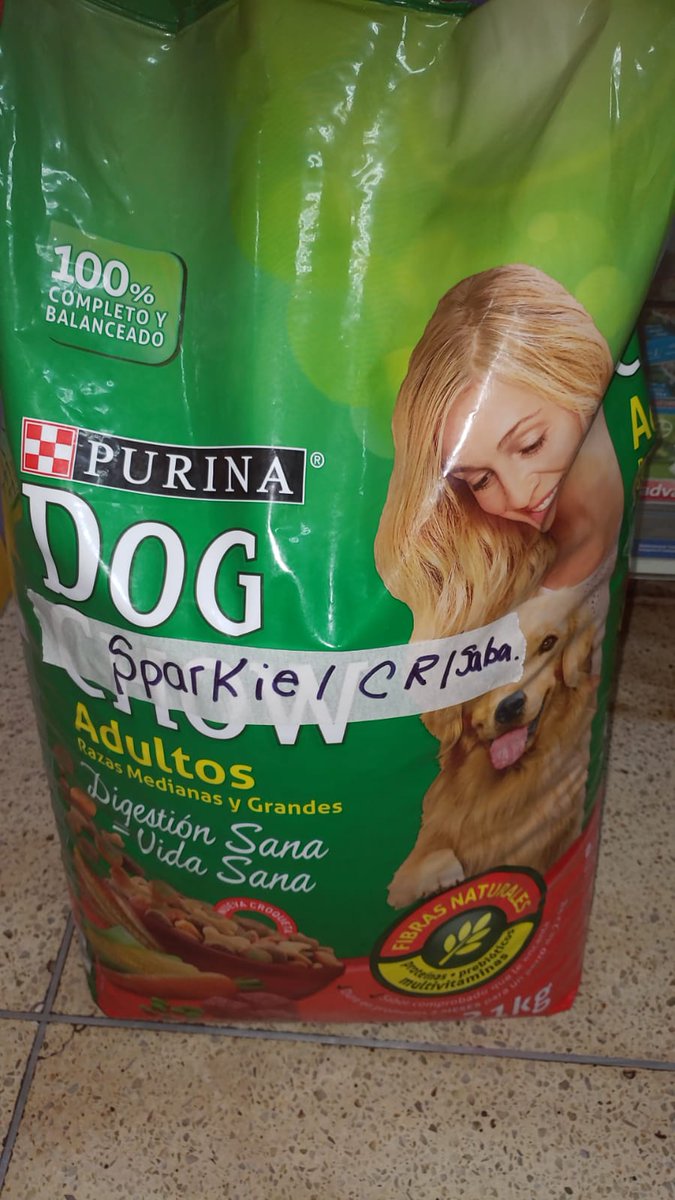 incondic_peru's tweet photo. ENTREGA DE ALIMENTO!💕🐕
Gracias a todas las personas que nos siguen y ayudan, hemos logrado entregar parte del alimento balanceado para los perritos que están bajo nuestra responsabilidad.
Ahora #Sparky #Rambala #Flopy #Calev tienen alimento todo enero.
#ApadrinarSalvaVidas 😊 https://t.co/JN8XxRXfah