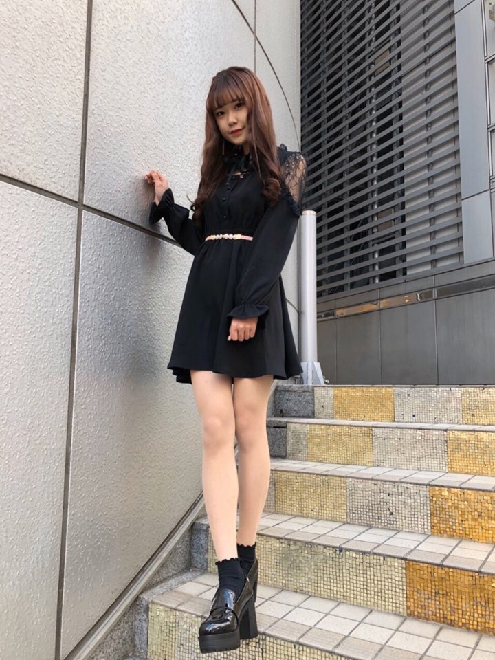 Rojita New Arrival 肩レース切替ワンピース ピンク ブラック ブラウン 7 900 5 530 Tax 30 Off 人気のワンピースが再入荷致しております 肩のレースがポイント ゴムベルトをしても Rojita ロジータ T Co Klg08jhebq