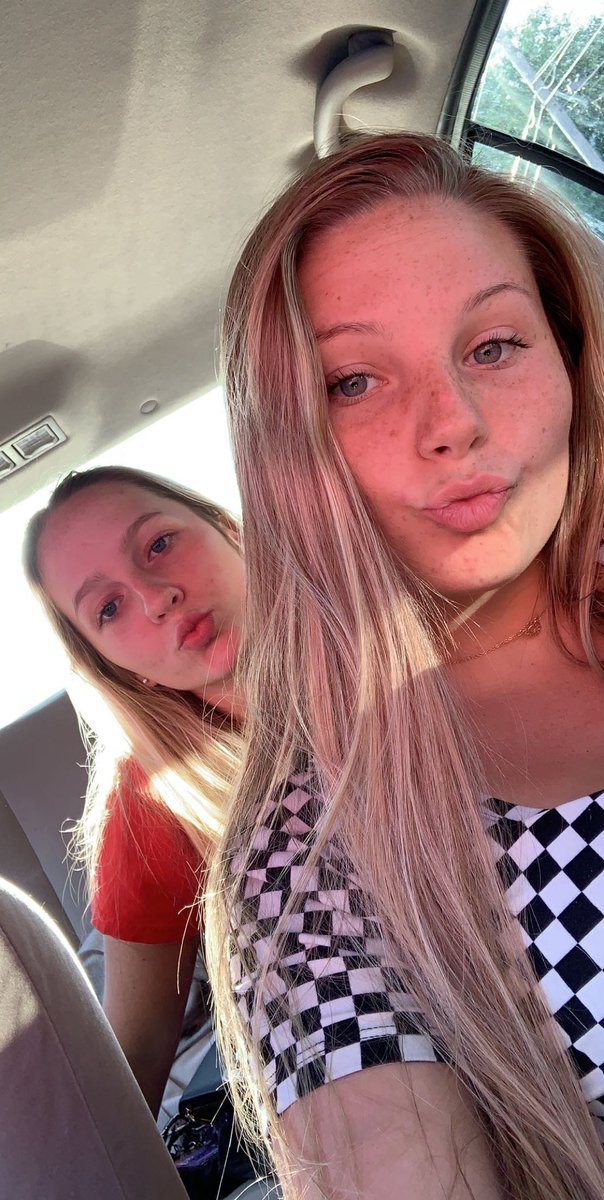 H17BD to my forever bestie!! I love you so much and there’s nothing I wouldn’t do for you. the best best friendships really do start with hating each other😂 I hope you have the best day ever and I’ll see you later sky((:💘🥳🤩 <a href="/skylerblyshak/">skyler🧸</a>