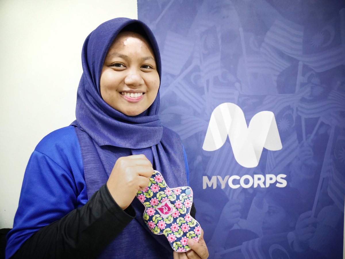 mycorpsofficial's tweet photo. [MYCORPS MISSION 8 @ SOUTH ASIA]

Day 8: 30th December 2019

Topic: Menstrual Hygiene DIY Reusable Pad

Speaker: Fitriyati Bakri from @mybungapads

#MyCorps #MyCorpsSouthAsia
#Negaraku #ChangingLives #YouthPower @SyedSaddiq @scheekeong https://t.co/honSSD53Jz