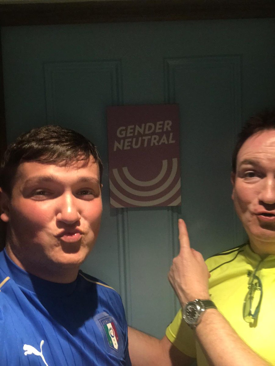 dkeogh12's tweet image. Happy New Year from @Hotel_Windsor in Melbourne! We went to Anglesea @kakeogh22 @keogh05 to see Skippy and I’m now hoping to get on the honours board at the hotel !! #vipaustralia