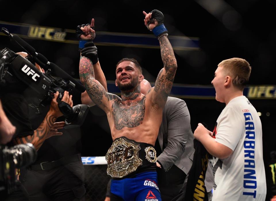 MMAHistoryToday's tweet photo. Dec30.2016

3 year ago today,

@Cody_NoLove defeated Dominick Cruz to become the new UFC Bantamweight Champion https://t.co/EVBCQwJ4E5