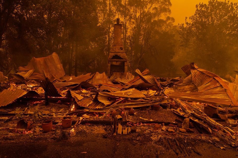 ellier194's tweet photo. i know i’ve been posting a lot about the fires but this is devastating...photos from the main street of mogo https://t.co/YCWxN8wDFS