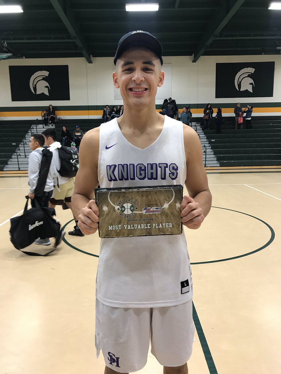 BoysShhs's tweet photo. Champions Bronze Div @ClassicAtDamien! Proud of my boys. They were relentless! MVP of the tournament goes to @d3ESCOBAR!!! #knightsdoitright #TheKnightmareContinues #ReignSupreme https://t.co/OkwOSyYZaF