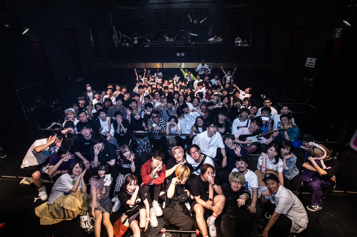 hasu_has's tweet photo. 2019年 has振り返り
アンテナガールと結婚
年間 101本DJ
#elemog レギュラーメンバー入
#BOUNCEUP 終了
ぷにぷに電機「君はQueen」MV 初監督編集
皆さんのおかげで人生で1番忙しく充実した1年でした。来年もさらに頑張ってくのでよろしくお願いします https://t.co/eSF3t5TEuA