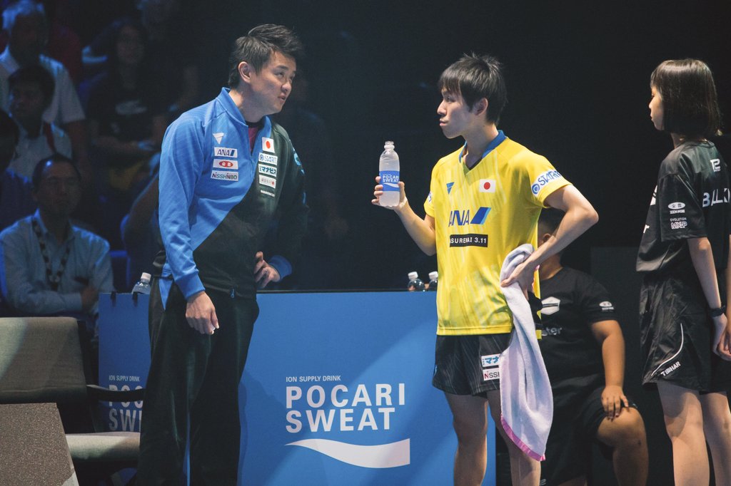 t2_diamond's tweet photo. 🍶 涼しい。
Stay HYDRATED。POCARI。🏖

@pocarisweat_jp 

#卓球 #丹羽孝希 #2020NewYear
#ポカリスエット #TableTennis #HappyNewYear #cheers https://t.co/nYZcMNmE5L