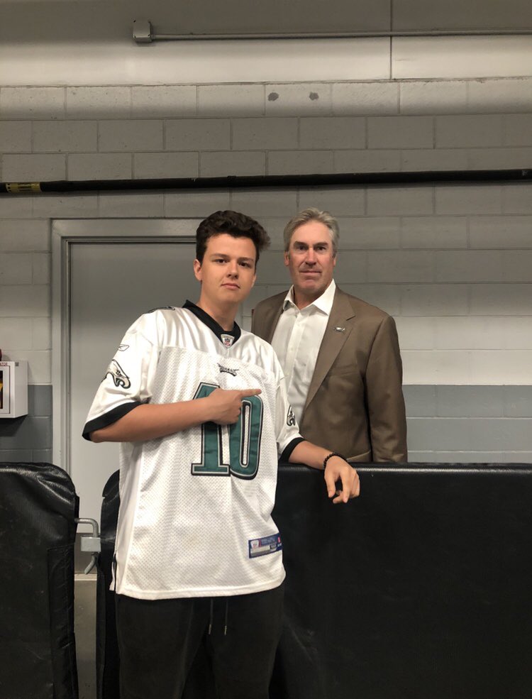 jastrzebskimike's tweet photo. #ItsMillerTimePhilly 
@MillerLite 
#PhillyPhilly 
Drove from college with my best friend to two heartbreaking losses this year, would love a chance to see my boys win this Sunday at the LINC FLYEAGLESFLY #SEAvsPHI https://t.co/1b7kQhUZTQ
