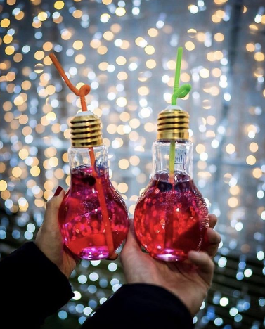 The new year is drawing near and we're saying 'cheers' to the start of another glorious decade!

Join us at #LumazeSeattle and add some sparkle to the first days of 2020🌟 bit.ly/33PYC9j

What are your favorite memories from the last 10 years?

📸southfraserrefined on IG