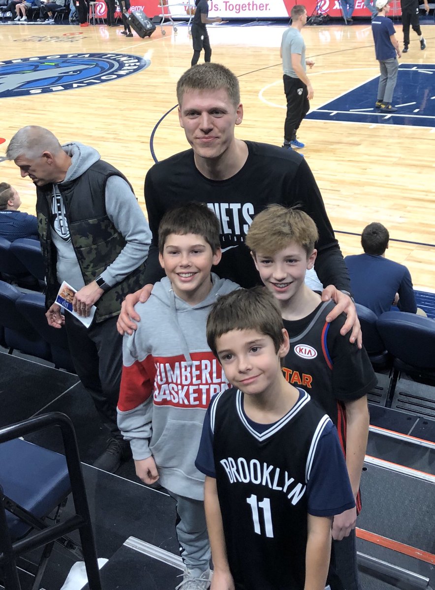 Pacholkec's tweet photo. #packpix https://t.co/QdRR3SFk6T