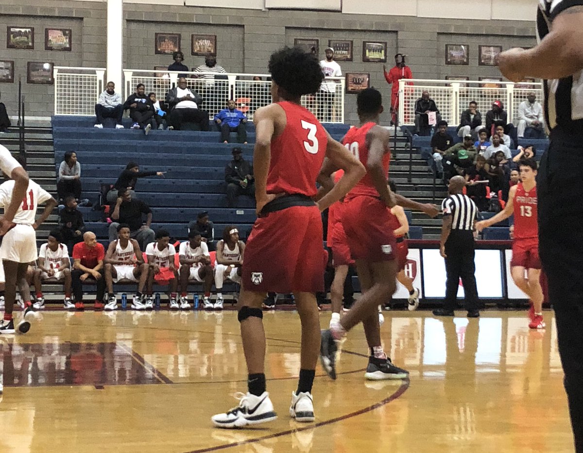TMarkwith14's tweet photo. Standouts for @NG_Hoops vs. Therrell (66-63 W):
JR Martin-16P 3R 3A (2 3PM)

RJ Godfrey-14P 5R 3A 2B

Jared Ivey-13P 6R 3A 2S 3B

Kobe Jackson-11P 8R 5A 

Brendan Rigsbee-11P 2R (2 3PM) https://t.co/vJVnY6EfXf
