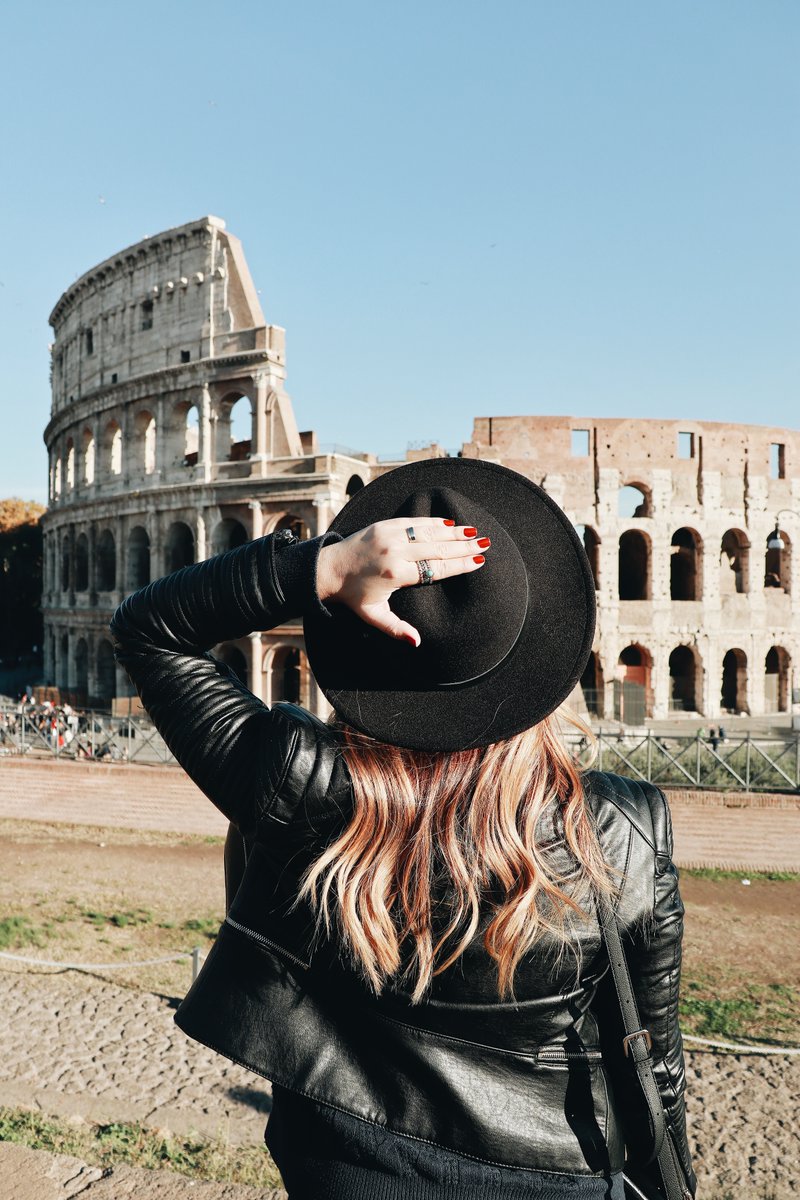 utuTaxFree's tweet photo. 2019 was great, now looking forward to 2020!
.
.
.
#UTU #Beyond #Borders #Tourist #Travel #Shopping #Experience #Brands #Rewards #Europe #Asia #Global #IGdaily #ututaxfree #utuplus #utudirect https://t.co/b0lBccY3Pd
