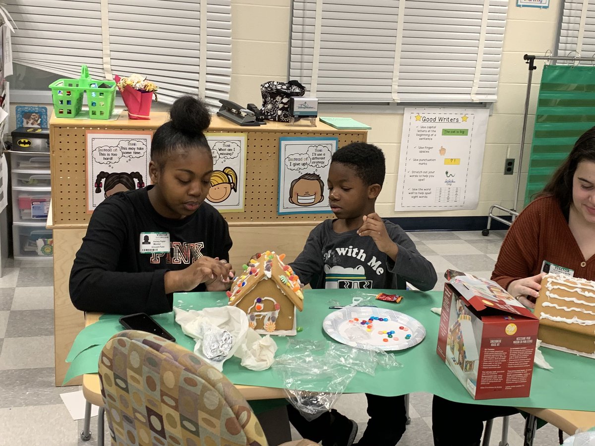 gdileggeBCPS's tweet photo. More @ETHSTAM mentors helping to build gingerbread houses with their mentee students before the winter break! @VincentFarmBCPS https://t.co/PdHeMCTSXh