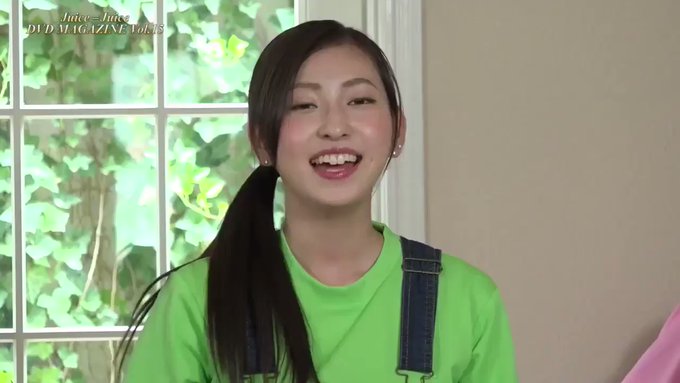 Sho 昨日お誕生日を迎えた オーバーオール サロペット 姿の芸能人 12月30日 日野麻衣 グラドル C ナンシー久美 女子プロレスラー ビクトリア富士美さんと ゴールデン ペア を組み ソーダ水のむこうに を熱唱 その衣装が色違いのオーバーオールなん