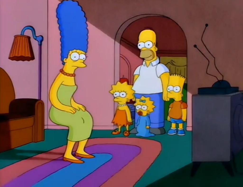 somxriel's tweet photo. mi familia viéndome después de ver el final de la novela y de una posible segunda temporada

#atav https://t.co/ls2qTu4XZq
