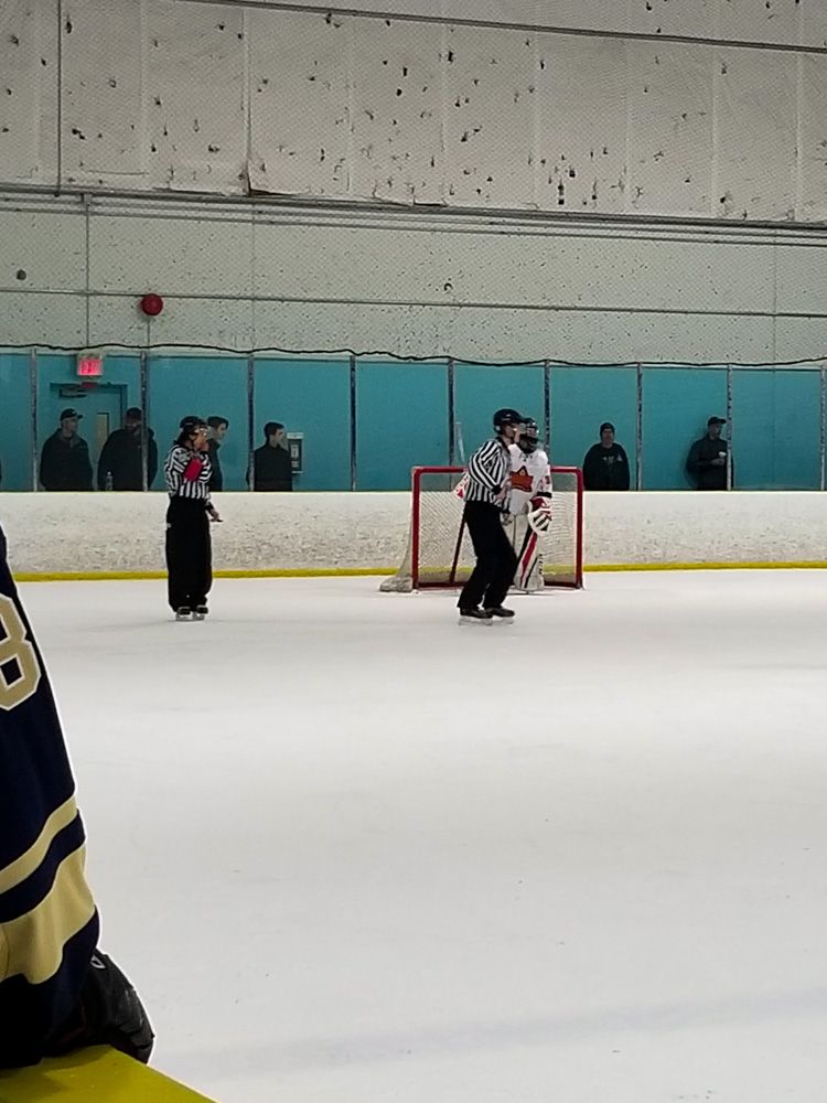 RichmondJetsMHA's tweet photo. A few more photos from the action at RIBMHT. Thank you to all of our volunteers that helped to make this tournament a great success! #RIBMHT #richmondjets #RichmondBC https://t.co/shClHG4zqD