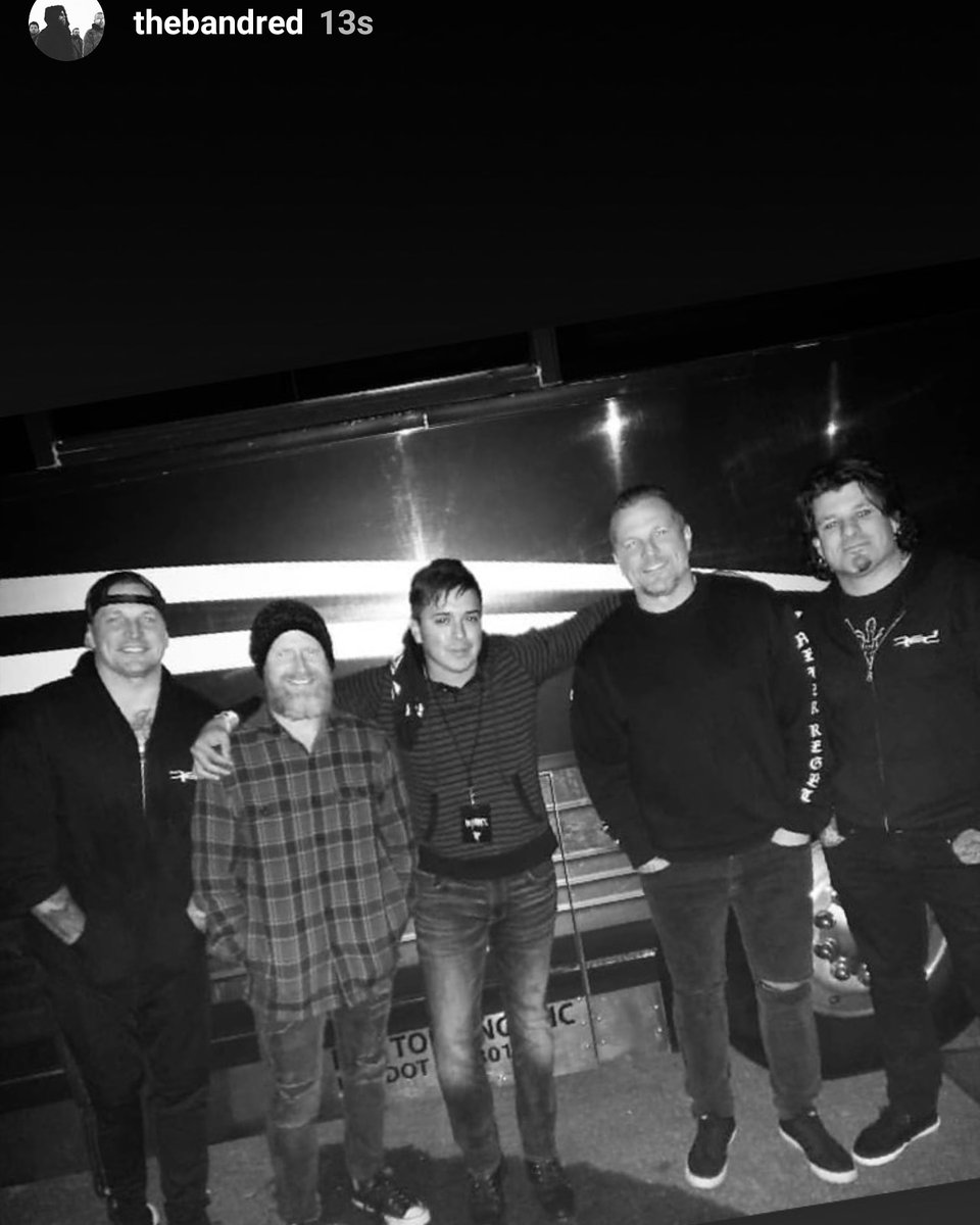 Hey_Its_Nune's tweet photo. I got featured by @thebandred https://t.co/ejVVN9MwpM