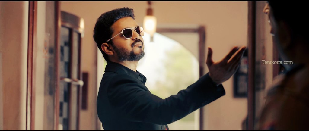 ArvintOffl's tweet photo. @ShanLathurshan @Jagadishbliss @Lyricist_Vivek @agscinemasOffl @XbFilm @kettavan_Memes @GuRuThalaiva @VettriTheatres @BTP_Offl @its_kutty_ @Itz_Thriller @Itz_Pokkiri5 @Suresh_VijaySrt @TheriGunaa @UmaaRajendra @AllYGirL85 @ramk8060 Elllame Ennaku Romba Pudikum Nanba...

Athulayum Namma @Skyriswan Oda Thumbnail Vera Level 🔥🔥🔥 https://t.co/13BFWKLOgP