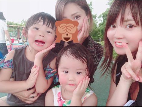 rionejp's tweet photo. みんな来年もよろしく〜
大好きでえす(+相方) https://t.co/MVFL32biXa