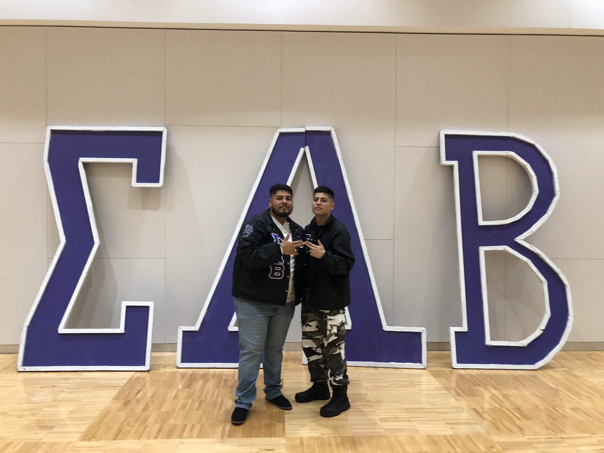 tamubetas's tweet image. We would like to wish the Capitan ☸️ of the Nu Alpha Line, #137 Benjamin ”Calix” Zuniga a very Happy 20th Birthday! We hope you had a great day!! #LovelyBaeta #Fall19 #ΣΛΒ #20 @stwbenjamin