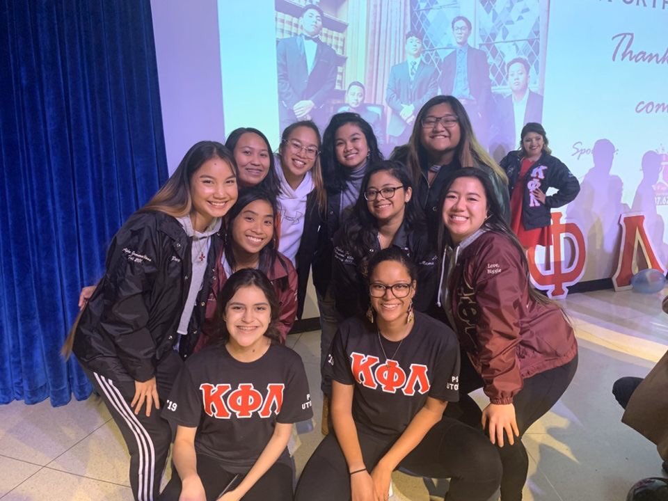 APhiG_NIU's tweet photo. #NAPAUNITY Day 11: Events 

One of our favorite events of all time has to be probate season! We’d love to congratulate again to all the other orgs on crossing their neos!! Its great to see the greek community flourish and thrive as they’ve crossed their new members. ☺️ https://t.co/SIOrcHVErZ
