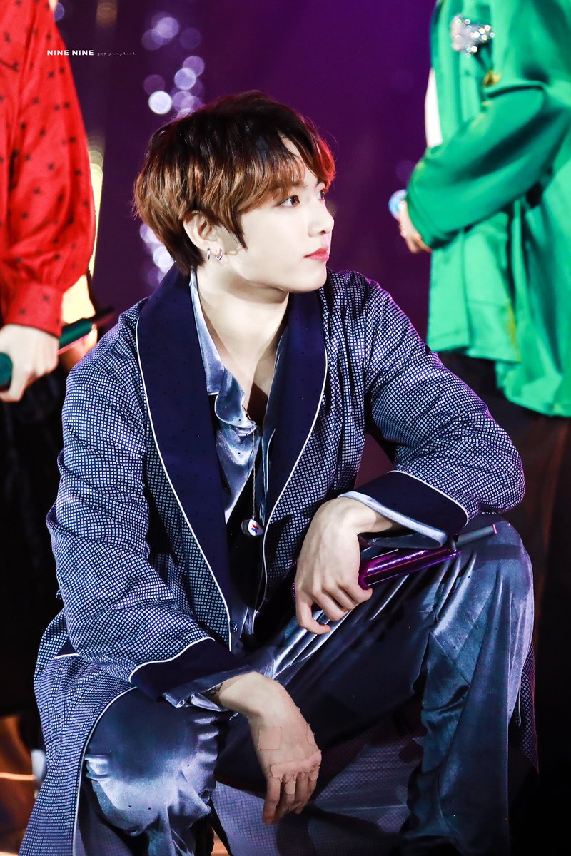 𝗡𝗶𝗻𝗲 나인 tweet media